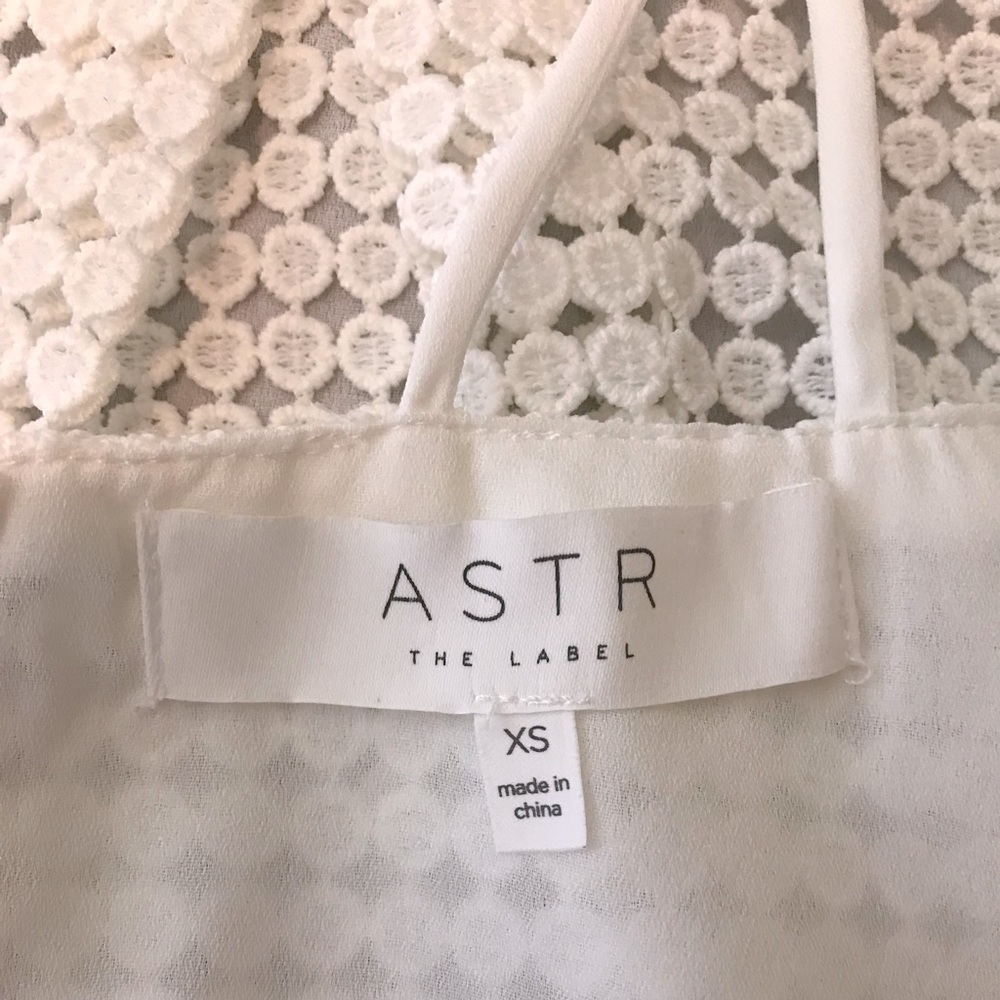 ASTR The Label Lace Embroidered Mini Dress - XS - Picture 12 of 17